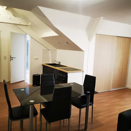 Viry-chatillon: Superbe En Apartman *