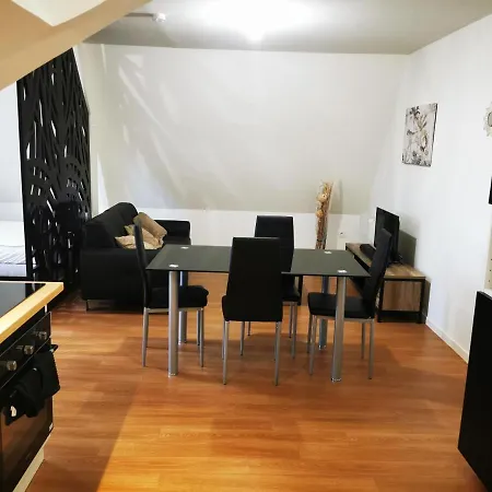 Viry-chatillon: Superbe En Apartman