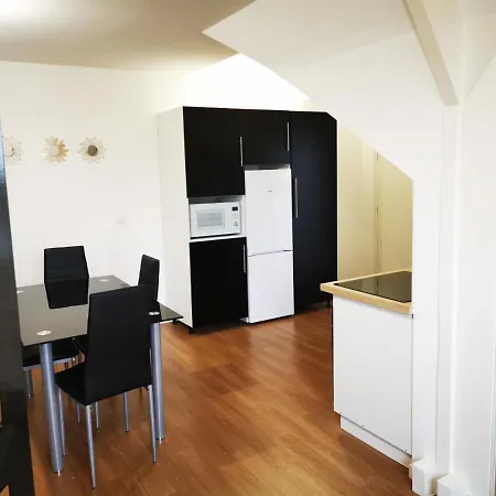 Viry-chatillon: Superbe En Apartman